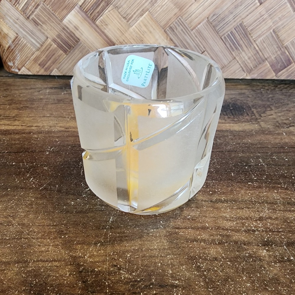 PartyLite Counterpoint Frosted Crystal Votive Candle Holder 24%‎ Lead Crystal